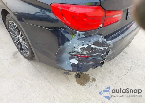 2019 BMW 530I z USA, uszkodzony, nr VIN WBAJA5C5XKWW10345